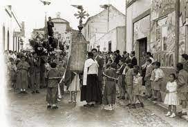 BAJO LA ESPADAÑA (XCII) LOS LLANOS DE SAN GREGORIO VERSUS BARRIO DE LOS BÍGAROS