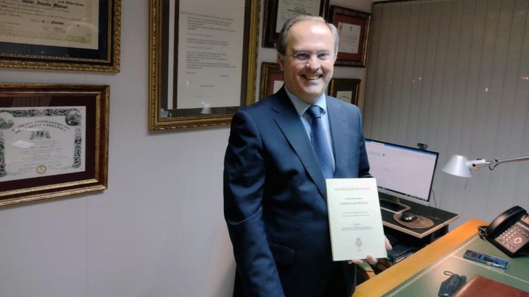 LOS JURISTAS ASTURIANOS QUE HICIERON HISTORIA