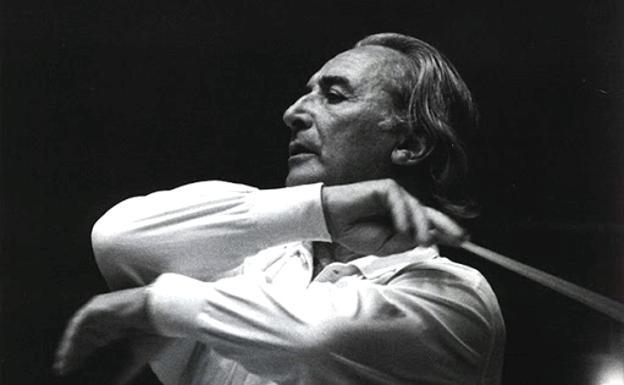 LA FUNDACIÓN CONRADO BLANCO PRESENTA EN EL TEATRO MUNICIPAL DE LA BAÑEZA SU SEGUNDO LIBRO ACERCA DEL MAESTRO ODÓN ALONSO ORDÁS