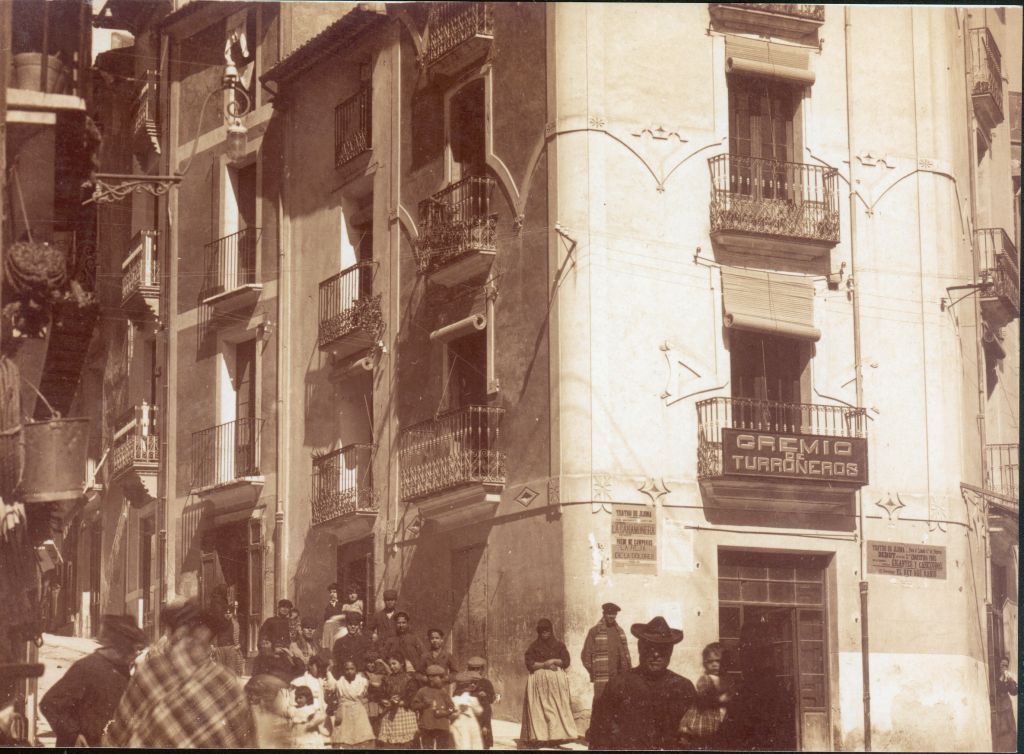 LA CREACIÓN DEL GREMIO DE TURRONEROS EN XIXONA (ALICANTE)