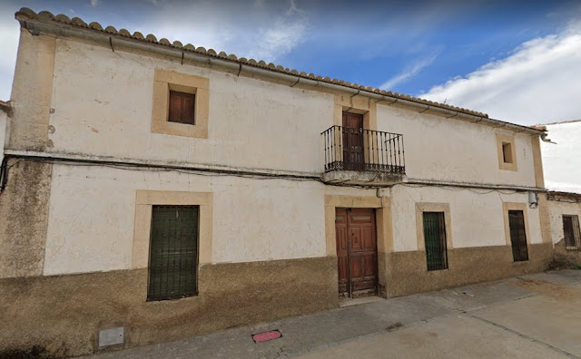 EL TELÉFONO EN HINOJAL