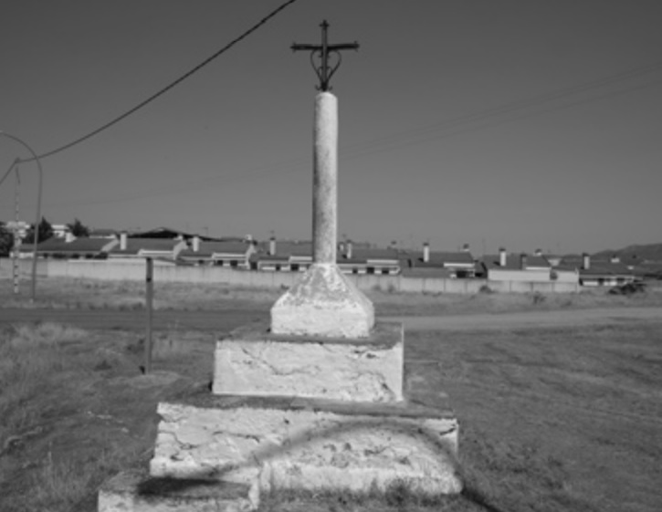 LAS CRUCES DE HINOJAL