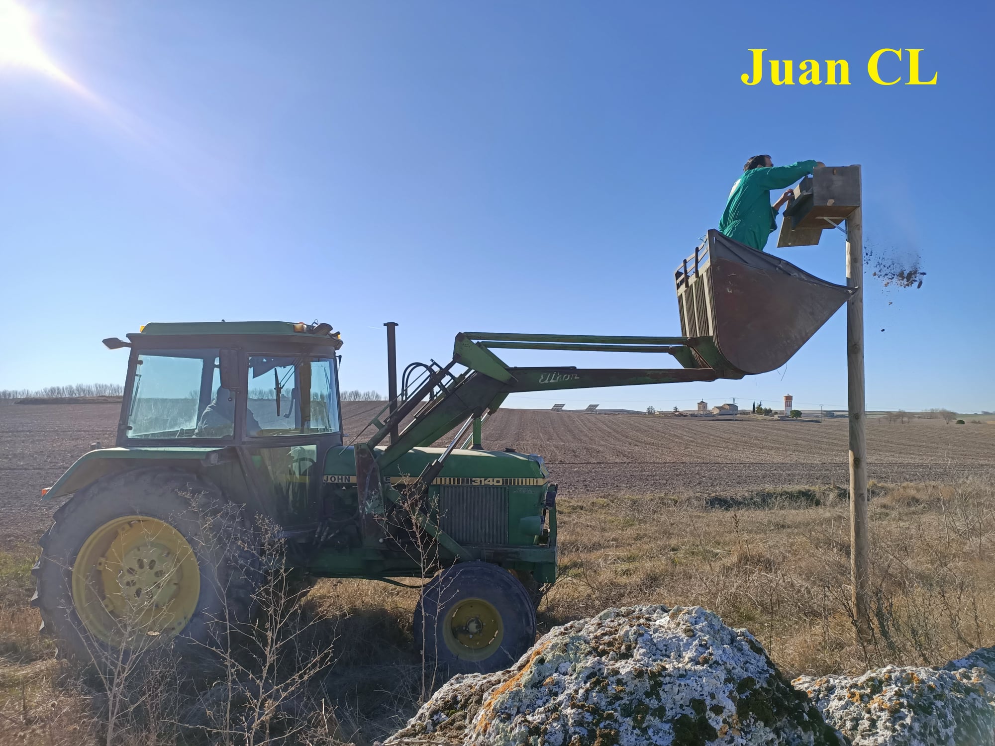 SALUDO FUENTEPIÑELANO 2969. CUIDANDO LOS NIDOS