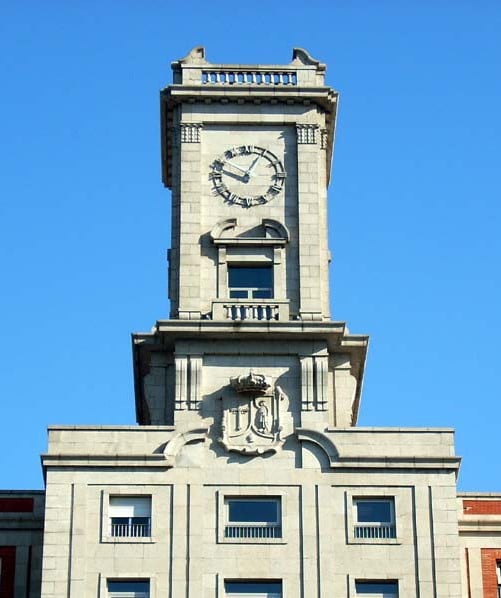 HOTEL IZA, DE OVIEDO
