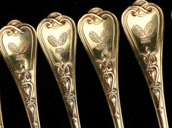 LA VAJILLA DEL REY Y DEL DUQUE DE AYEN