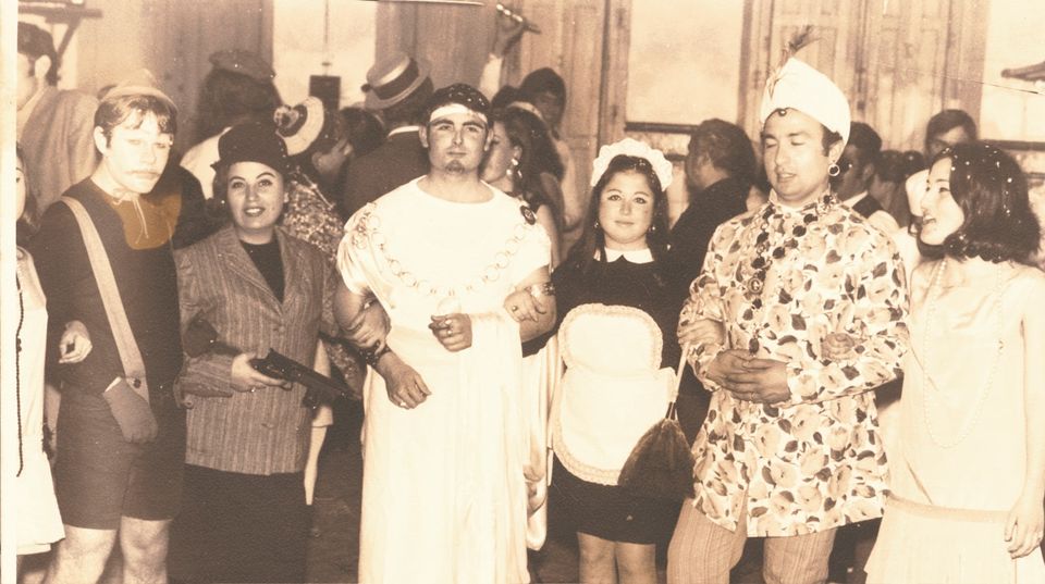 CARNAVALES PARA DESPUÉS DE UNA GUERRA