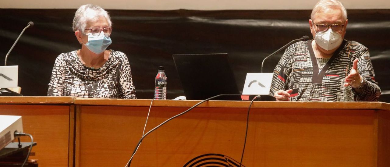 JOSEFA SANZ, HISTORIADORA: “SALVAR EL ALMA ERA PRIORIDAD PARA LA MUJER DEL MEDIEVO”