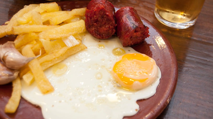 LES HISTORIES DE FIDALGO -ALMUERZOS Y DESAYUNOS EN COLUNGA.