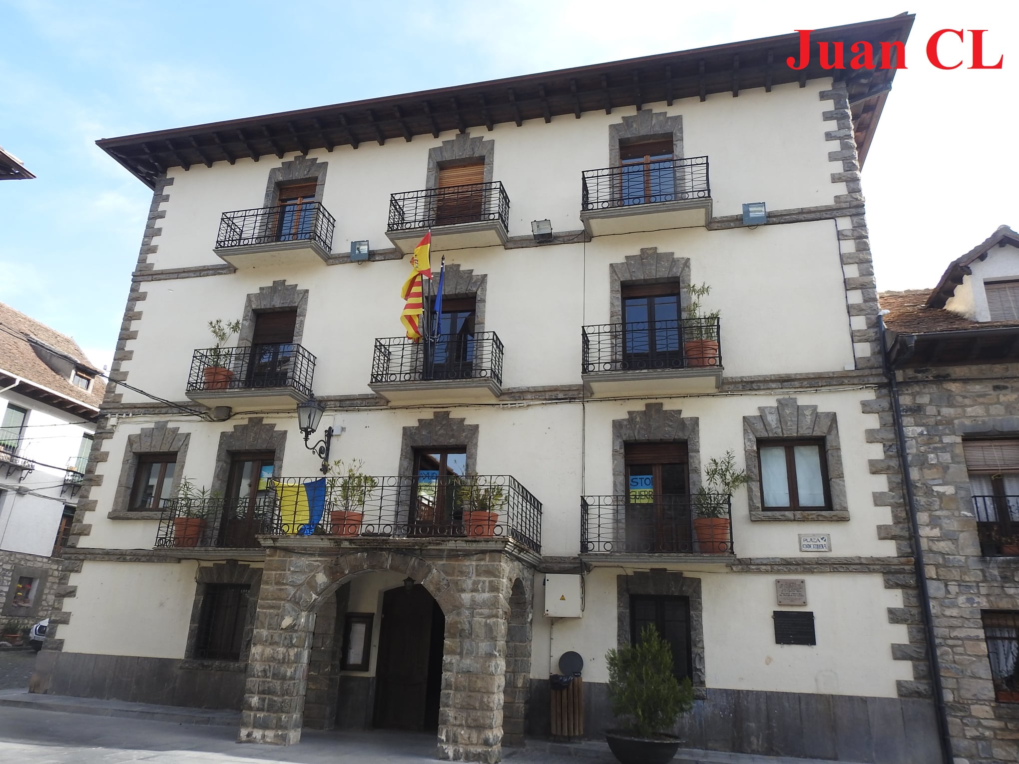 SALUDO FUENTEPIÑELANO-PIRENAICO 3043 – LA COMARCA ARAGONESA OSCENSE DE LA JACETANIA