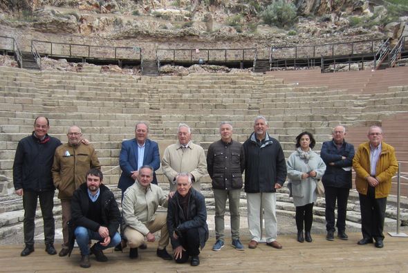 ENCUENTRO DE CRONISTAS OFICIALES DE EXTREMADURA EN MEDELLÍN.