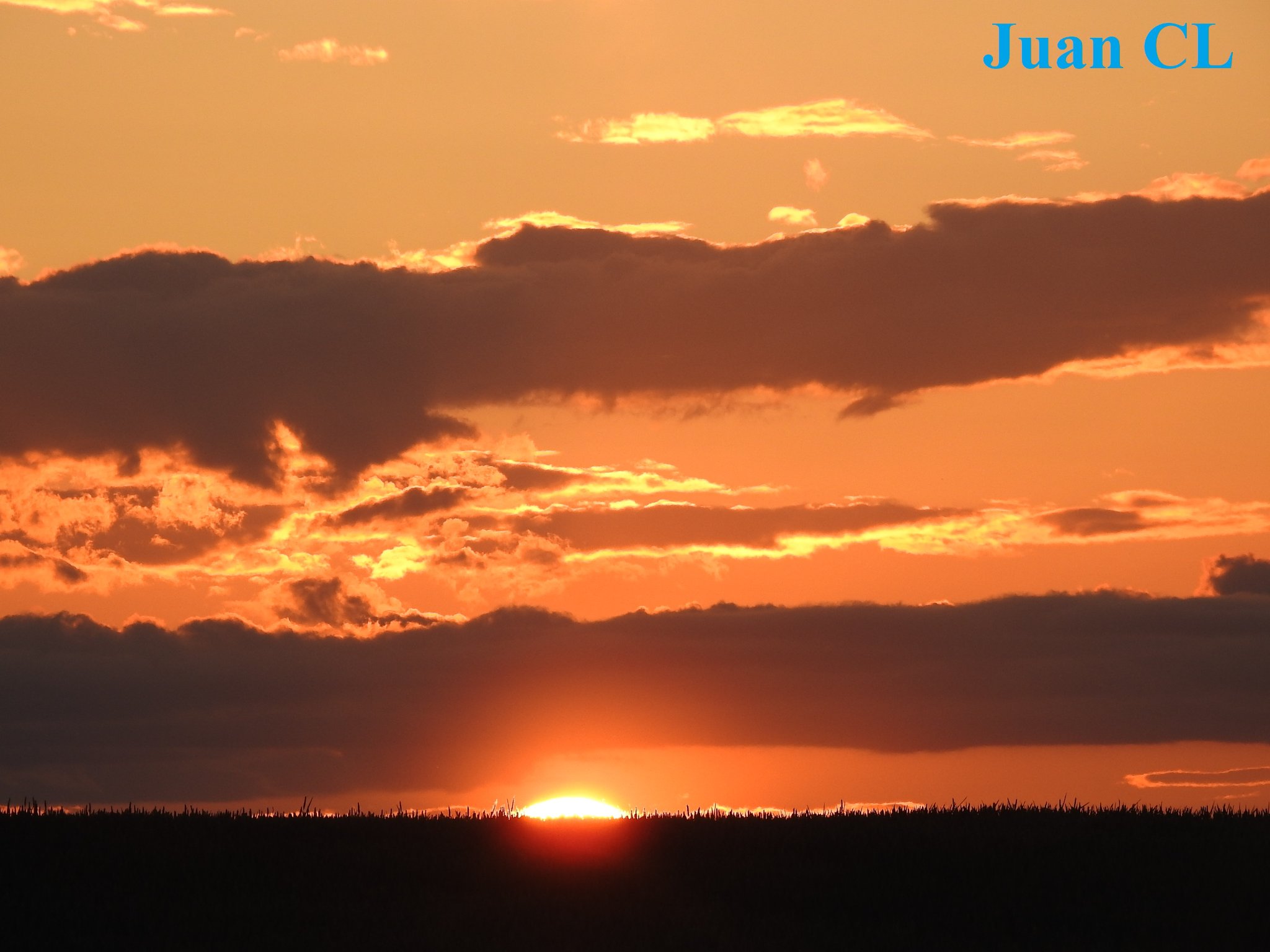SALUDO FUENTEPIÑELANO 3084- PUESTA DE SOL