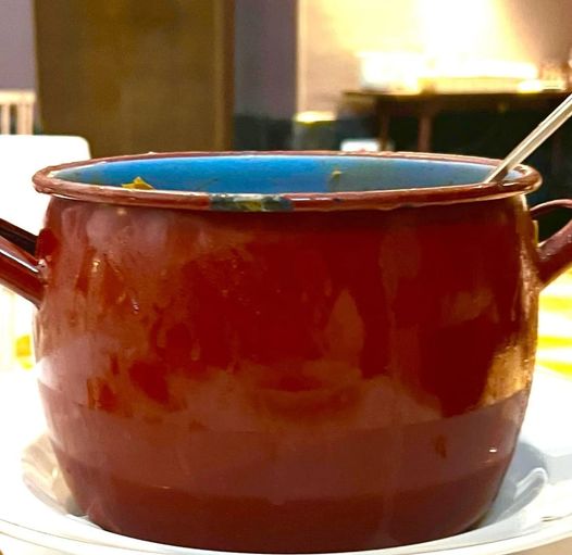 CUENTO TRADICIONAL : SOPA DE PIEDRA