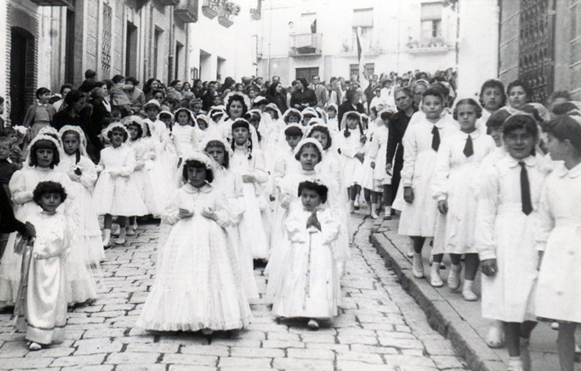 DOLORES FRANCO, AMOR ETERNO A SU PUEBLO VILLANUEVA DEL ARZOBISPO (I)