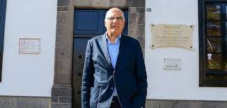 «PARA MÍ, VEGUETA ES LA RAÍZ DE TODO»