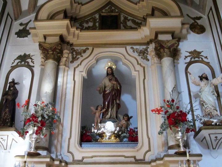 UN TENOR EN LA NOVENA DEL CORAZÓN DE JESÚS