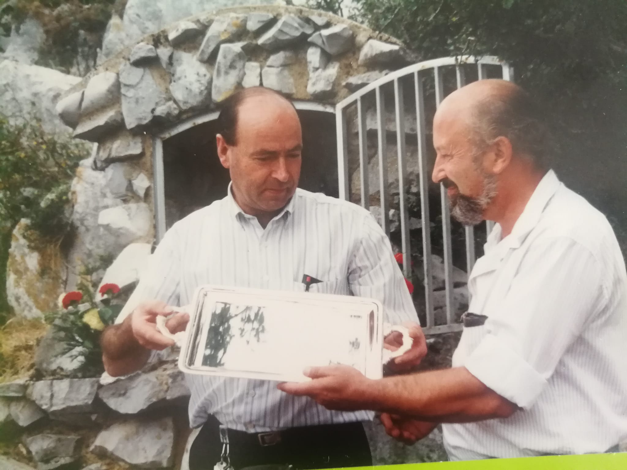 LES HISTORIES DE FIDALGO -DON CELSO MARTÍNEZ, ALCALDE Y AMIGO.