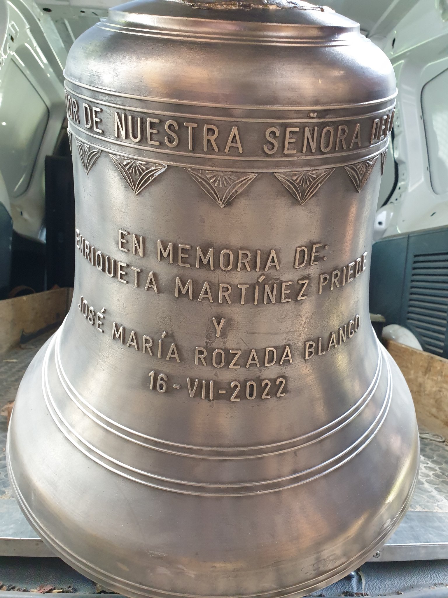LAS NUEVAS CAMPANAS EN ARRIONDAS- UNA CAMPANA DEDICADA A NUESTRA SEÑORA DEL CARMEN