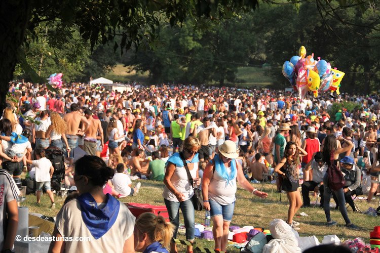 LES HISTORIES DE FIDALGO – EL CARMIN DE LA POLA , LES MEDIES AZULES Y «EL VERDE».
