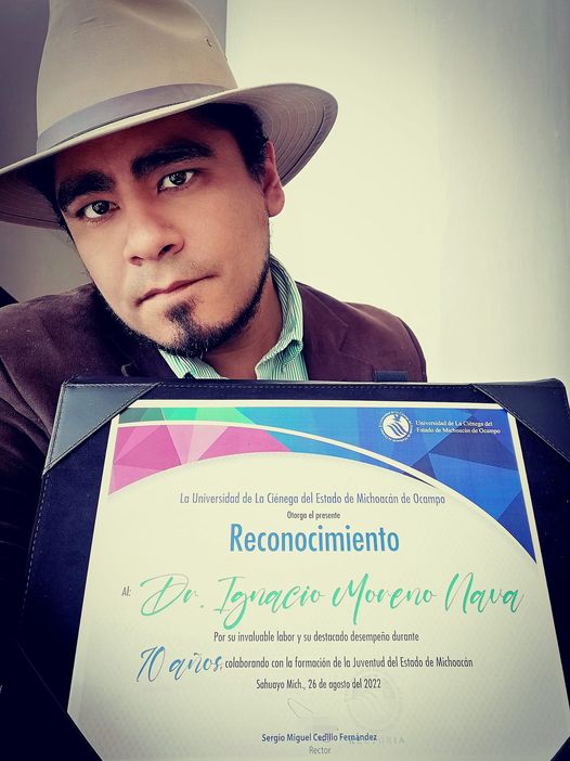 RECONOCIMIENTO EN 10 AÑOS EN LA UNIVERSIDAD
