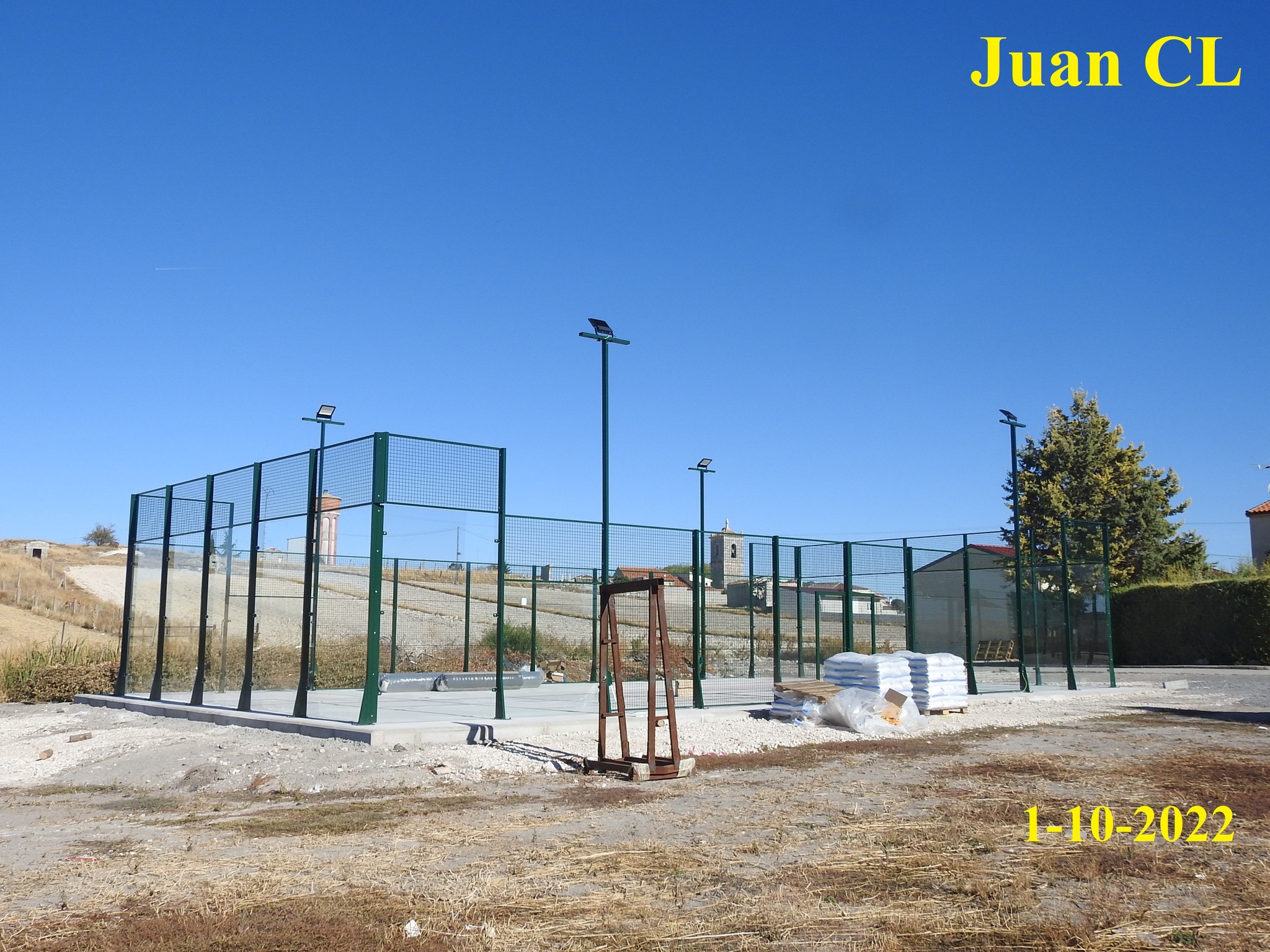 SALUDO FUENTEPIÑELANO 3239 – PISTA DE PADEL
