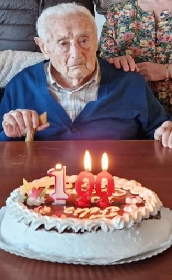 LOS 100 AÑOS DE FRANCISCO PÉREZ ROJAS.