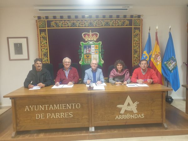 =EL PUEBLO DE FUENTES OBTIENE EL PREMIO «PUEBLO EJEMPLAR DE PARRES 2022» ===