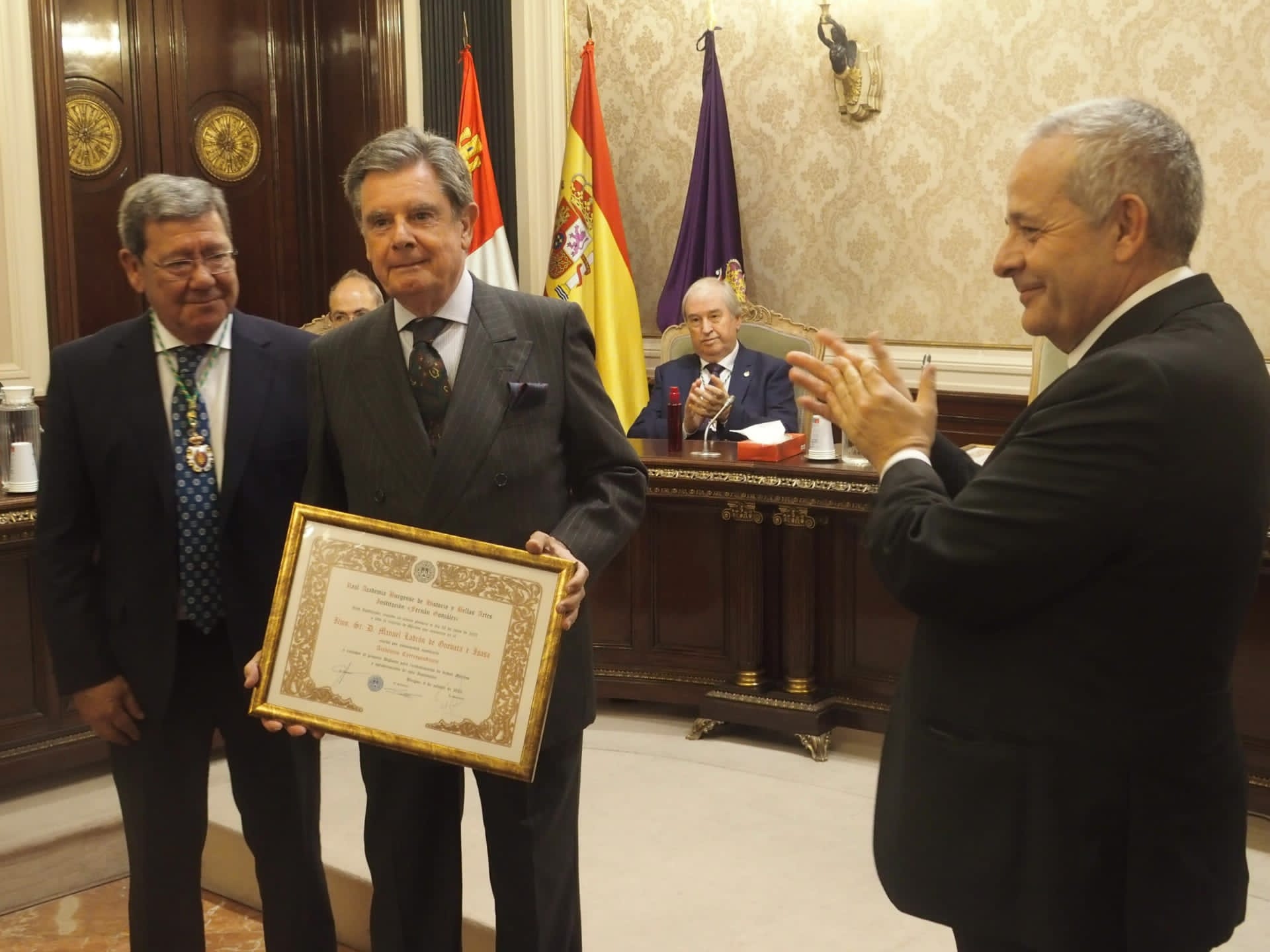 MANUEL LADRÓN DE GUEVARA E ISASA INGRESA EN LA REAL ACADEMIA BURGENSE DE HISTORIA Y BELLAS ARTES