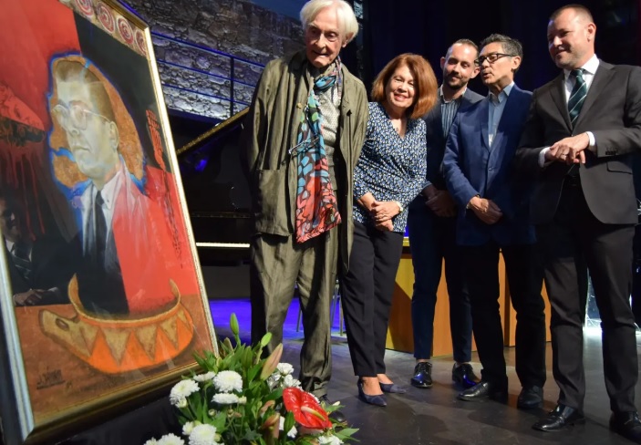 PEPE DÁMASO DONA A GÁLDAR UN RETRATO DE CELSO MARTÍN DE GUZMÁN PARA EL MUSEO DE GÁLDAR