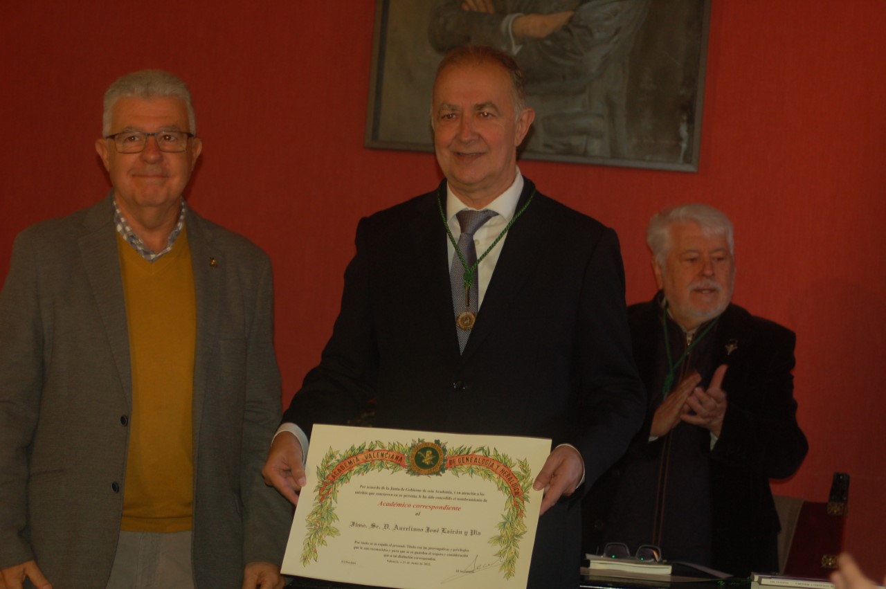 EL CRONISTA OFICIAL E HISTORIADOR AURELIANO LAIRÓN, INVESTIDO ACADÉMICO DE GENEALOGÍA Y HERÁDICA DE LA REAL ACADEMIA DE CULTURA VALENCIANA