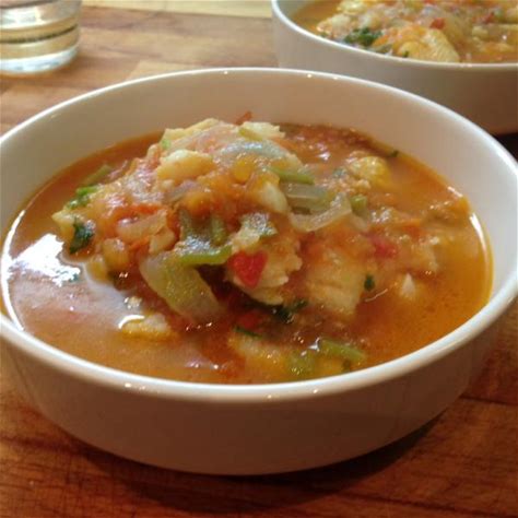 LES HISTORIES DE FIDALGO -CALDEIRADA DE PESCADO , UN BUEN GUISO PARA DÍAS DE INVIERNO.-