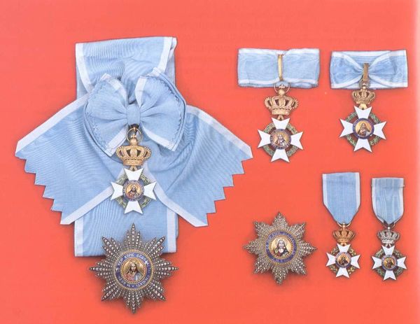 CONDECORACIONES DE LA FAMILIA REAL GRIEGA