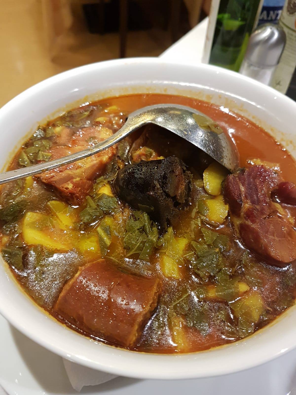 LES HISTORIES DE FIDALGO – XUAN , XUANICU , BOTIELLU , BUTIETSU… Y MÁS PA CON ELLO.-