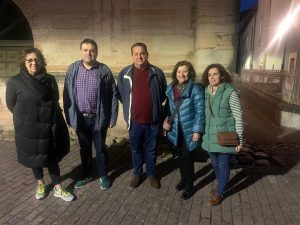 ARRANCA EL CONCURSO DE ADORNO DE VENTANAS Y ESCAPARATES DE LA SEMANA SANTA DE GRADO