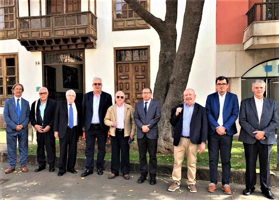ASAMBLEA ANUAL DE LA JUNTA DE CRONISTAS DE CANARIAS EN SAN CRISTÓBAL DE LA LAGUNA, CIUDAD PATRIMONIO DE LA HUMANIDAD.