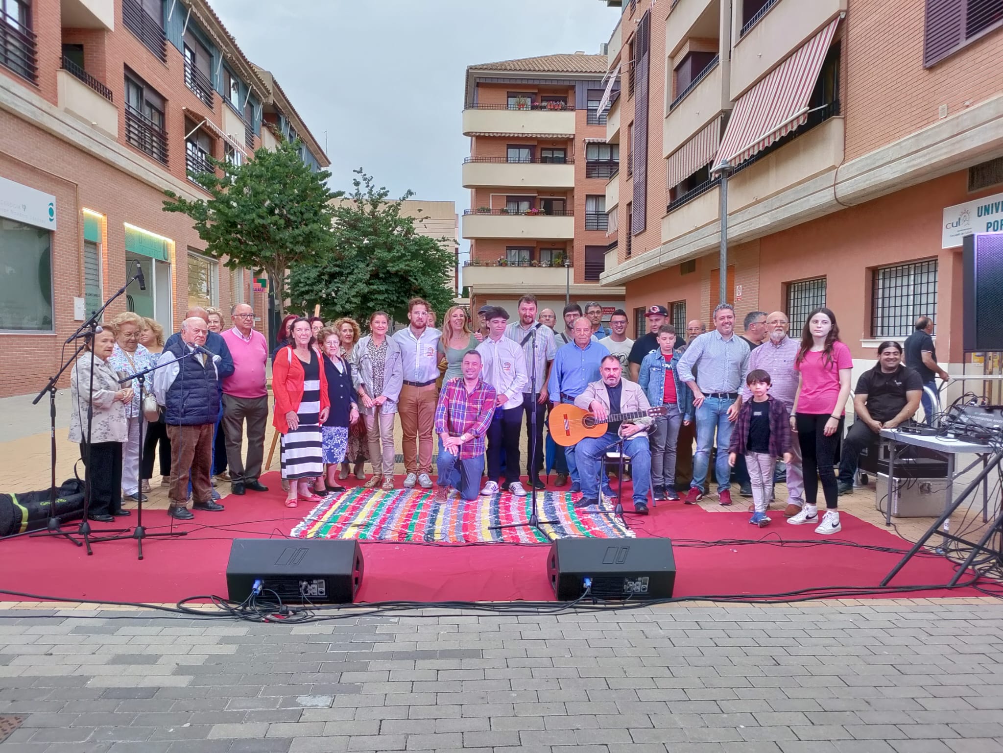 LA ESCUELA LORQUINA DE TROVO