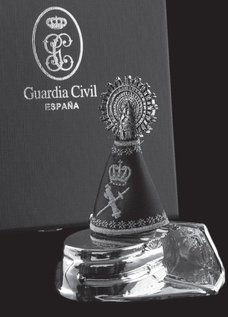 LA GUARDIA CIVIL Y BLANCA (23) LA GUARDIA CIVIL Y LA VIRGEN DEL PILAR