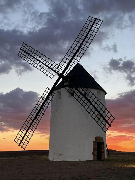 EL MOLINO DE VIENTO CERVANTINO DE MALANQUILLA (ZARAGOZA)