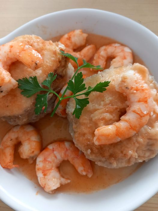 LES HISTORIES DE FIDALGO-NUESTRA MERLUCINA (PESCADILLA) PARA HOY.-