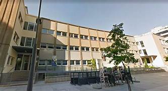 EL COLEGIO DE LAS CARMELITAS GANA EL PRIMER AULA DE DEBATE DE CÁCERES