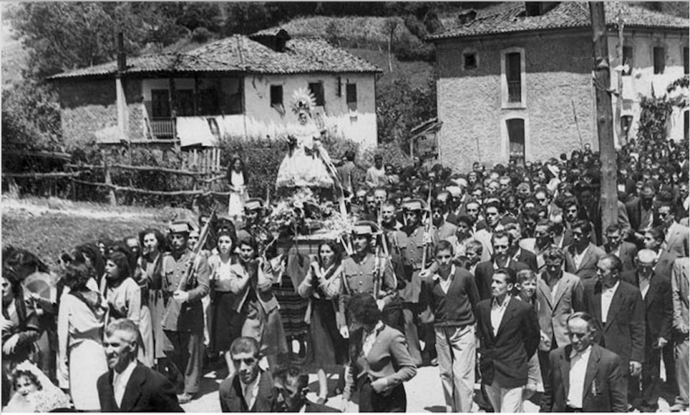 VENTA DE LA ESCUELA VIEJA DE SAN JULIÁN. DE BIMENES (ASTURIAS)