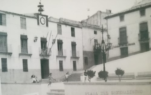 VECINOS DE BEDMAR Y SU TÉRMINO SEGÚN LOS PADRONES MUNICIPALES DEL 1938 AL 1944.