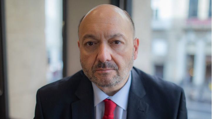 LA GRAN CRUZ DE LA ORDEN DEL DOS DE MAYO DE LA COMUNIDAD DE MADRID PARA CONSTANTINO MEDIAVILLA