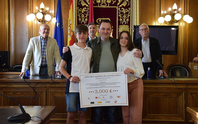 LA DIPUTACIÓN DE CUENCA ENTREGA DEL PREMIO DEL CONCURSO DE CULTURA CLÁSICA AL IES SIERRA DE ARAS DE LUCENA, CÓRDOBA