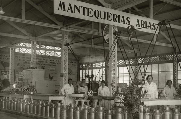 CELEBRANDO EL 80 ANIVERSARIO DE MANTEQUERÍAS ARIAS EN ARRIONDAS