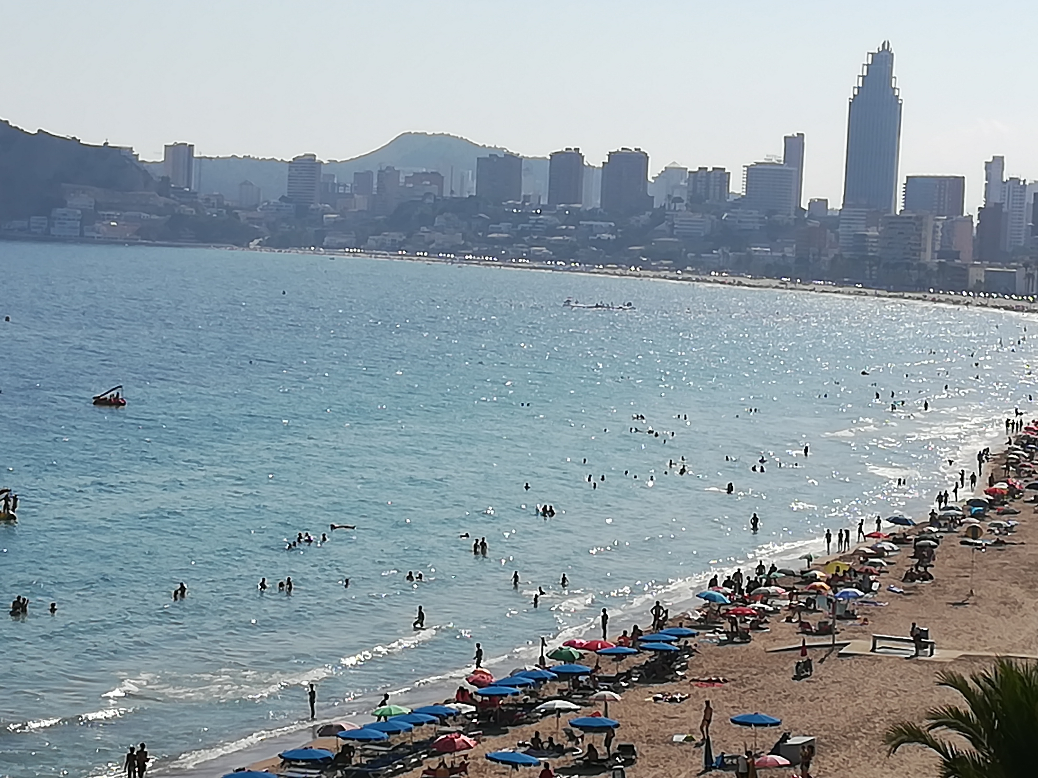 CUATRO CIUDADES PARA VIVIR . BENIDORM II