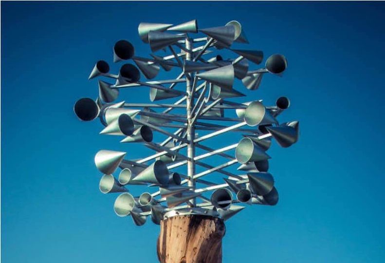 ESCUPIENDO A BARLOVENTO