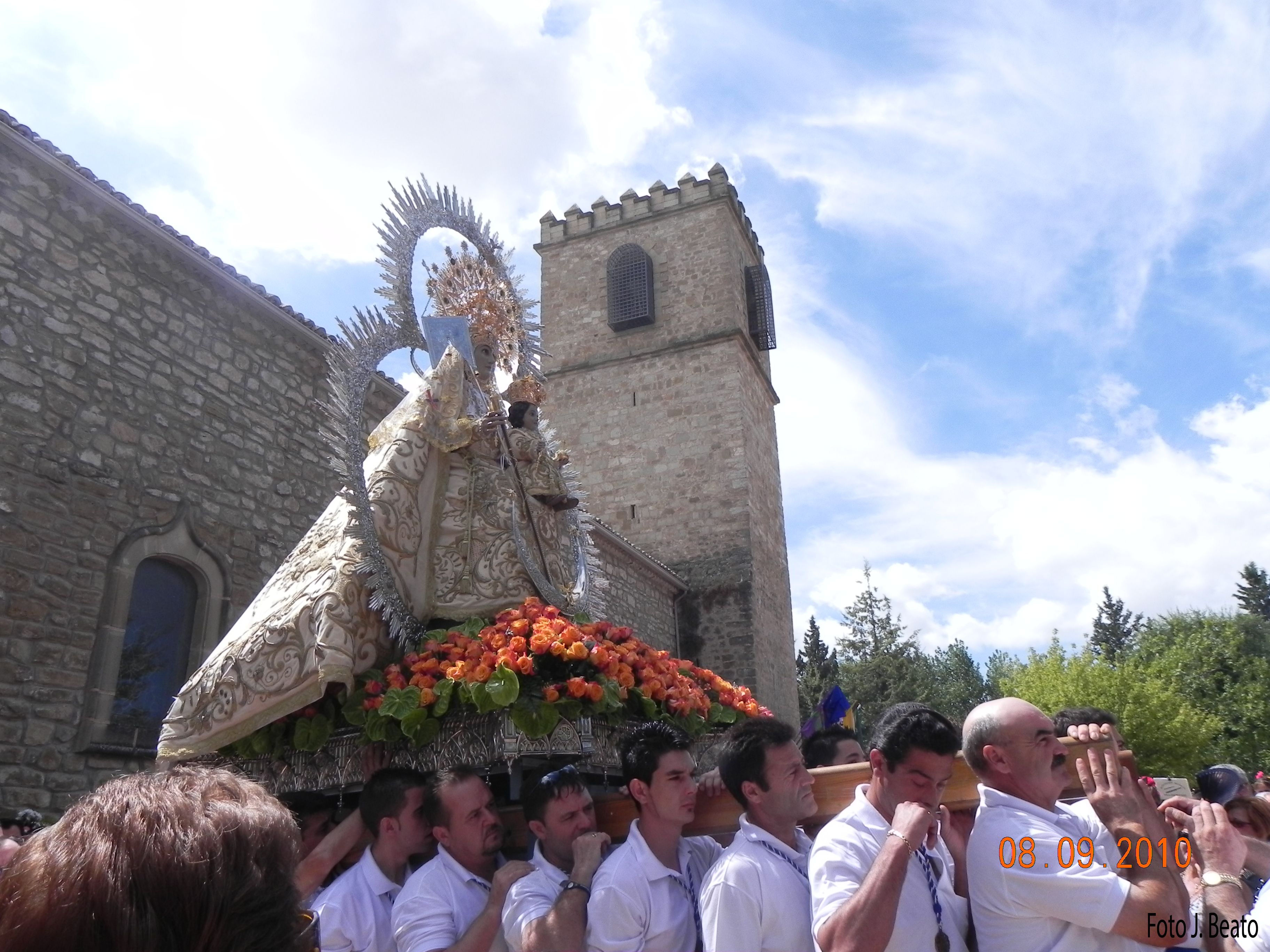 VILLANUEVA PARA VIVIR CON FUTURO DE ESPERANZA (II)