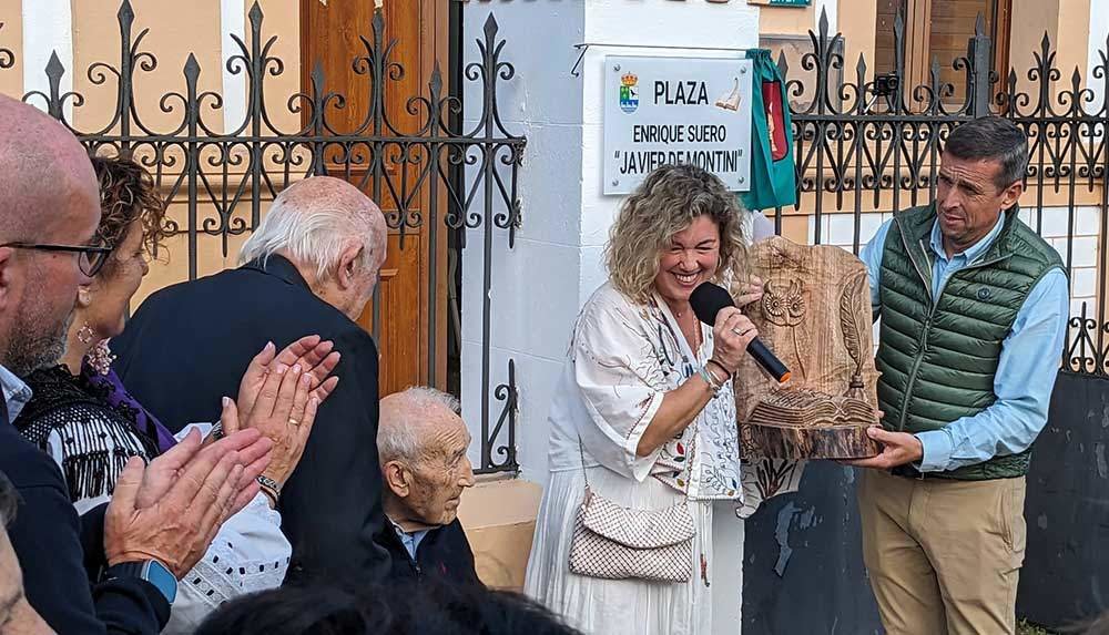 «JAVIER DE MONTINI» YA TIENE PLAZA EN SU CARRANDI NATAL