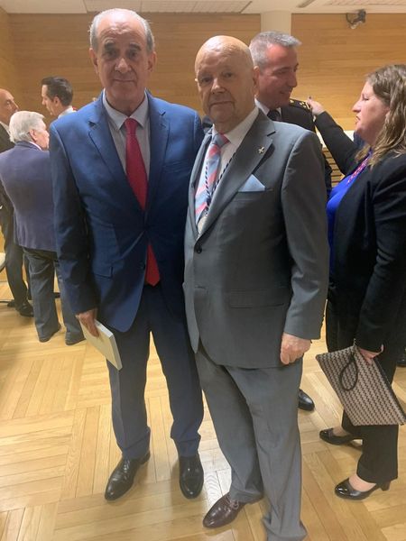 DÍA DE LOS SANTOS ÁNGELES CUSTODIOS. DÍA DE LA POLICÍA NACIONAL.