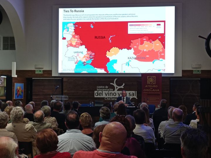 CRÓNICA CONFERENCIA, «PANORAMA GEOPOLÍTICO GLOBAL A LA LUZ DE LOS CONFLICTOS ACTUALES»